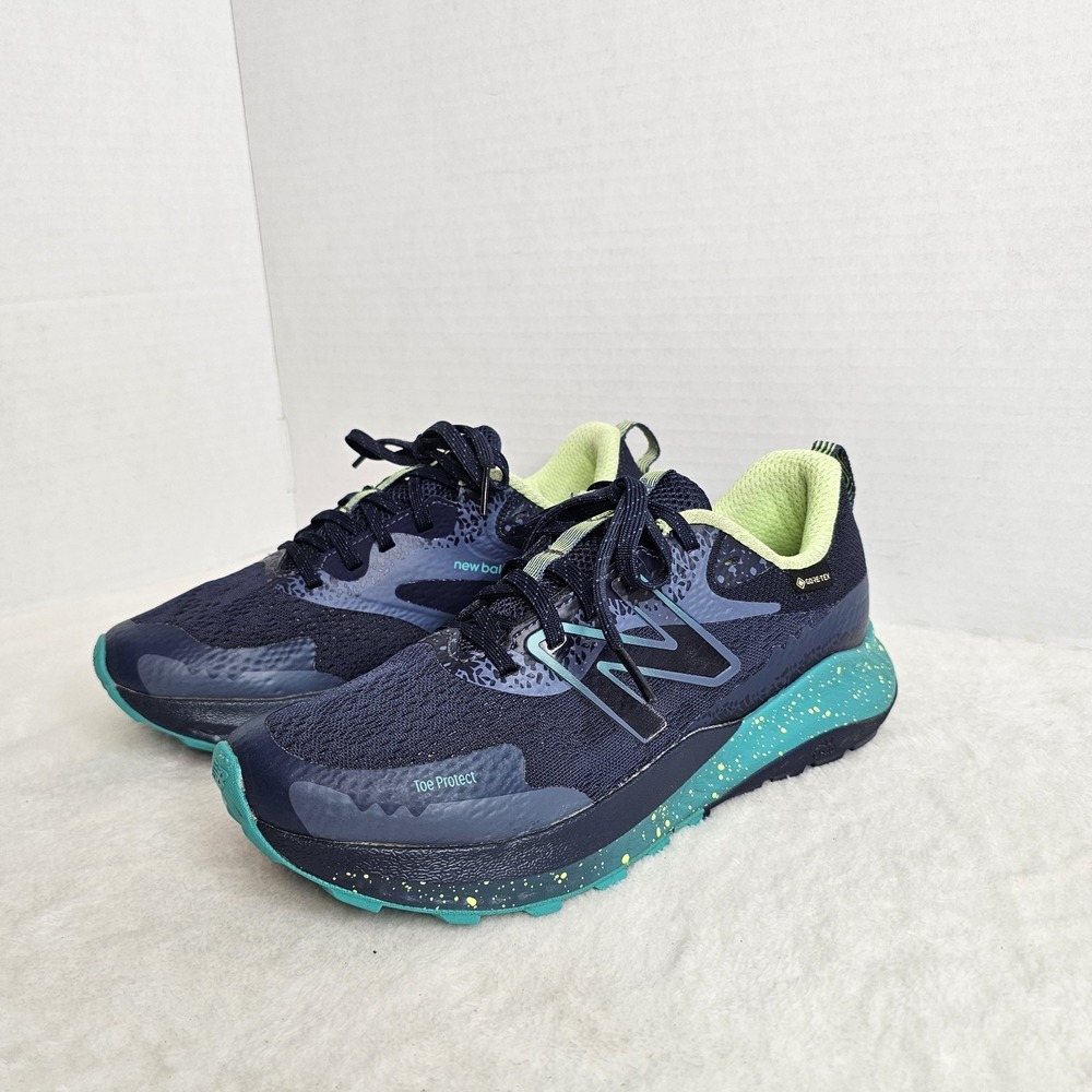 New Balance DynaSoft Nitrel V5 GTX WTNTRGE5 GoreTex - Size 7.5 Ladies / 6 Men